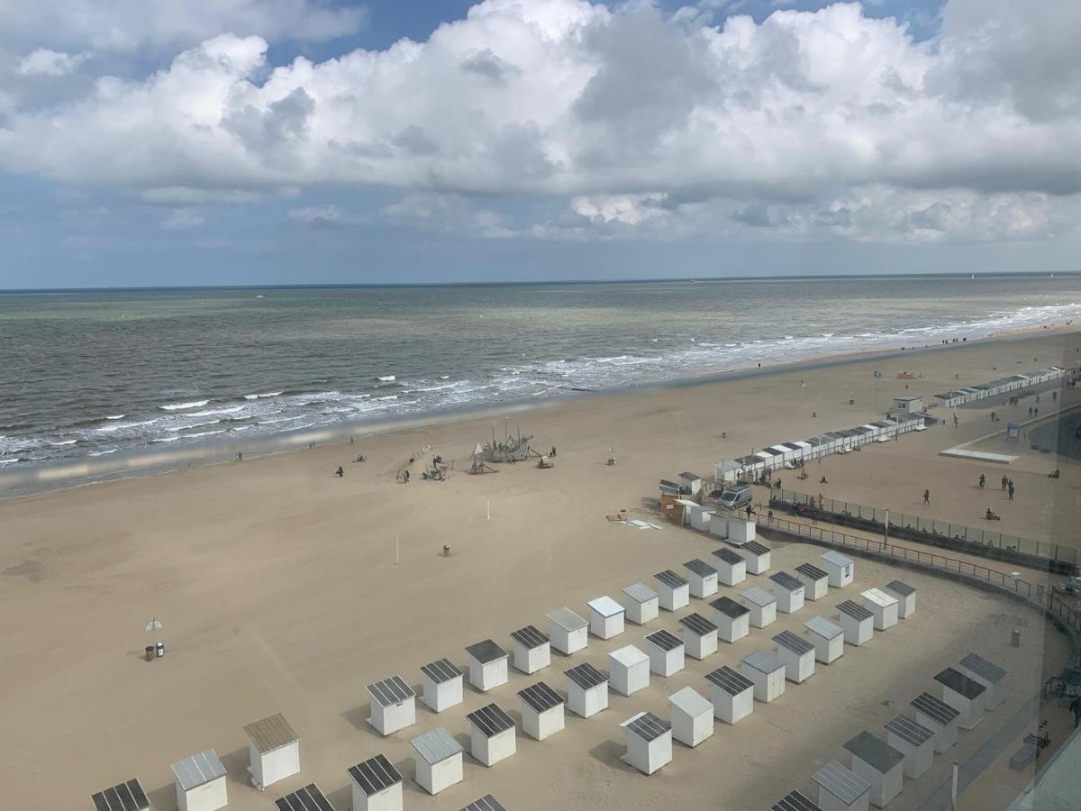 Ultra-Luxury Penthouse With A Generous Terrace And Breathtaking Sea View T71 Apartman Ostende Kültér fotó